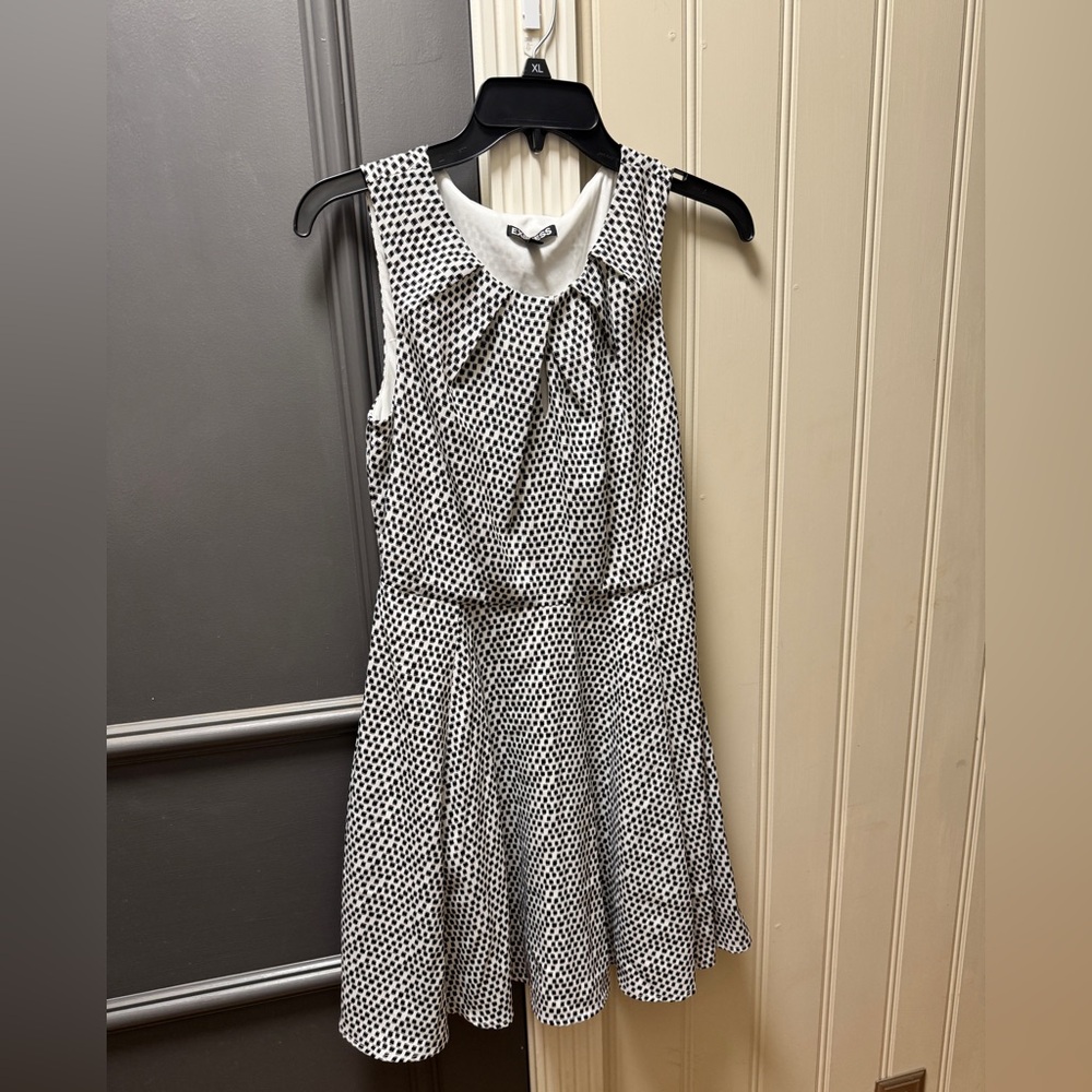 Express Black and White Key Hole Front A-Line Mini Dress